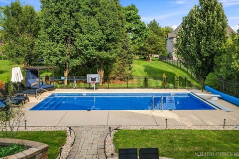 Tiny photo for 4070 Meadow View Drive, St. Charles, IL 60175 (MLS # 12744267)
