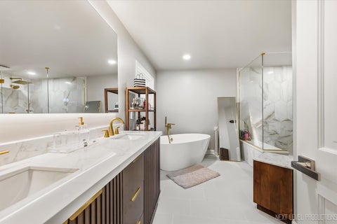 Tiny photo for 4070 Meadow View Drive, St. Charles, IL 60175 (MLS # 12744267)