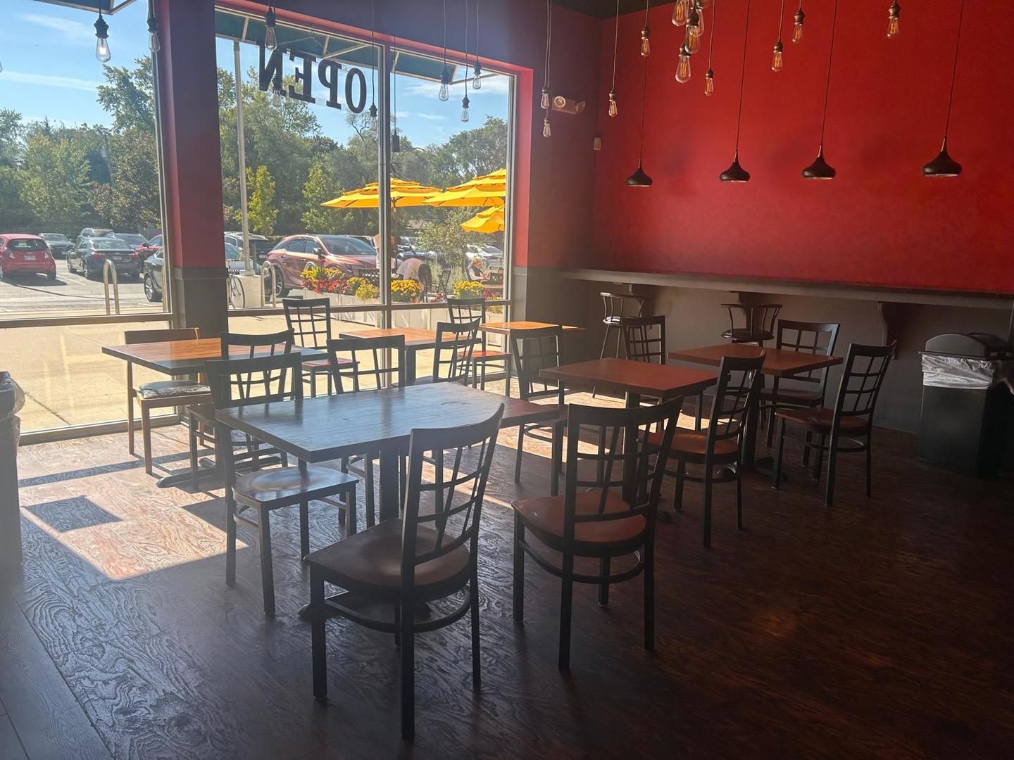 2932 W Euclid Avenue