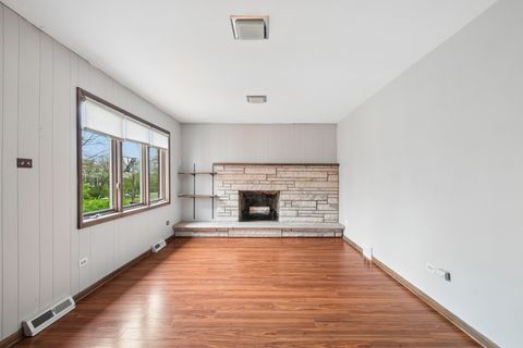 Tiny photo for 835 Latimer Lane, Flossmoor, IL 60422 (MLS # 12617859)