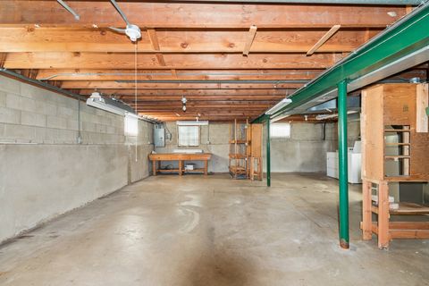 Tiny photo for 835 Latimer Lane, Flossmoor, IL 60422 (MLS # 12617859)