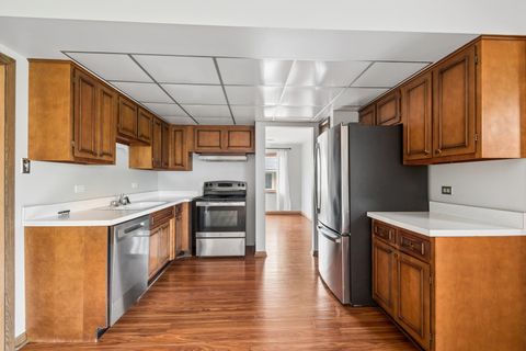 Tiny photo for 835 Latimer Lane, Flossmoor, IL 60422 (MLS # 12617859)