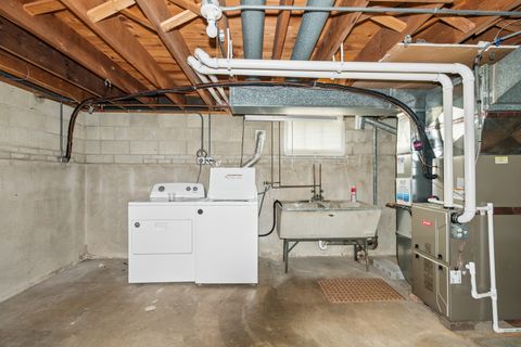 Tiny photo for 835 Latimer Lane, Flossmoor, IL 60422 (MLS # 12617859)