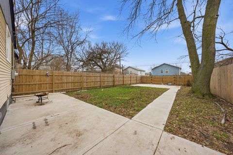 Tiny photo for 14837 Maplewood Avenue, Harvey, IL 60426 (MLS # 12607938)
