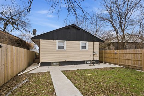 Tiny photo for 14837 Maplewood Avenue, Harvey, IL 60426 (MLS # 12607938)