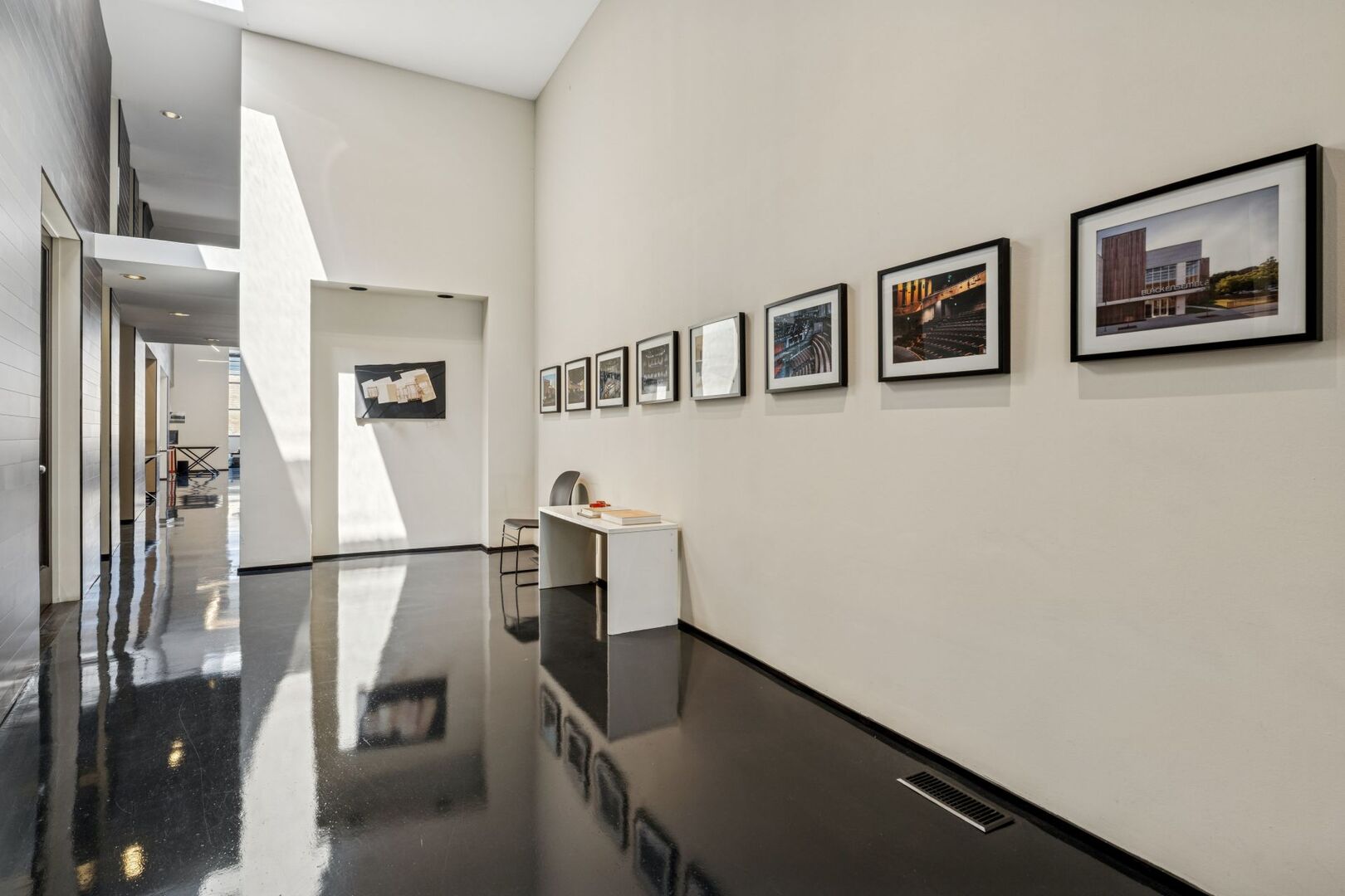 942-944 W Huron Street