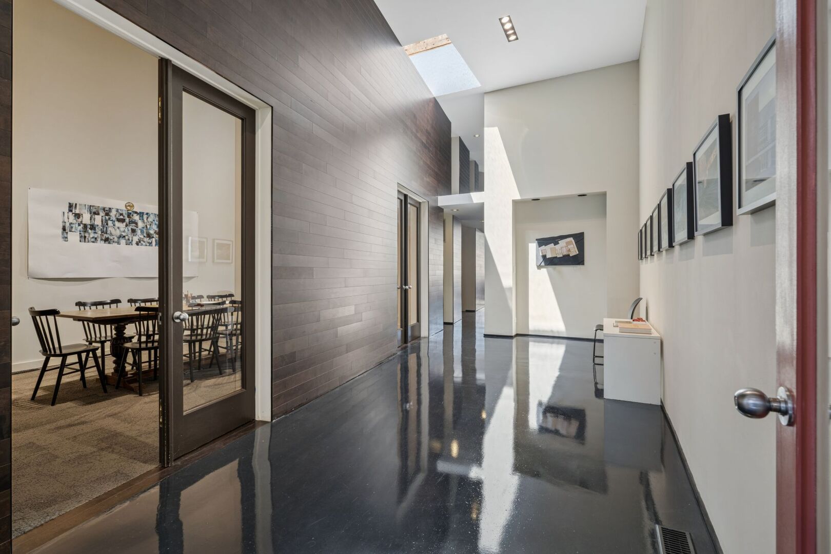 942-944 W Huron Street