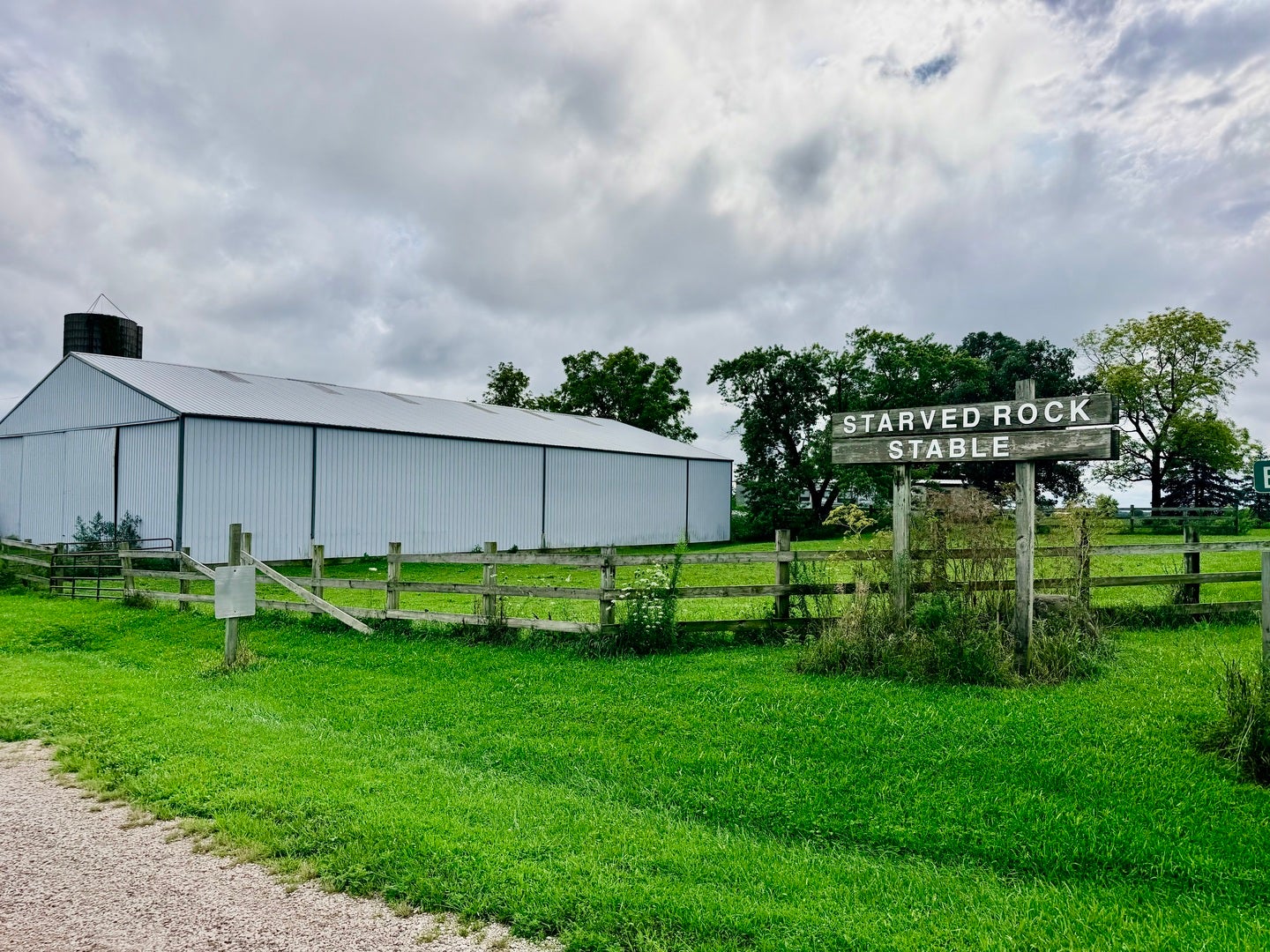 1146 N 2150th Road