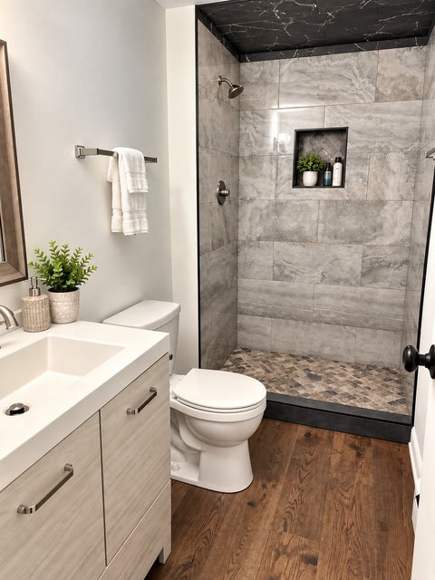 Tiny photo for 1033 Busse Highway #2A, Park Ridge, IL 60068 (MLS # 12779388)