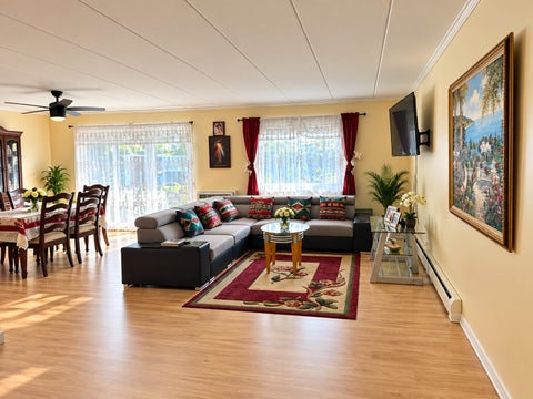 Tiny photo for 1033 Busse Highway #2A, Park Ridge, IL 60068 (MLS # 12779388)