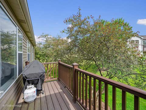 Tiny photo for 1104 Canterbury Court #D, Elgin, IL 60120 (MLS # 12671252)