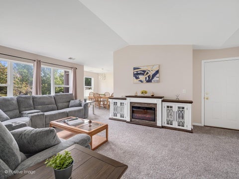Tiny photo for 1104 Canterbury Court #D, Elgin, IL 60120 (MLS # 12671252)