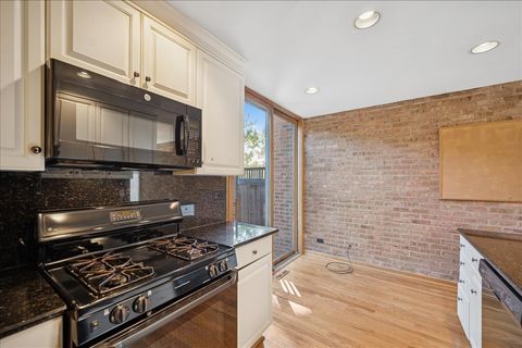 Tiny photo for 471 Linden Street, Winnetka, IL 60093 (MLS # 12448472)