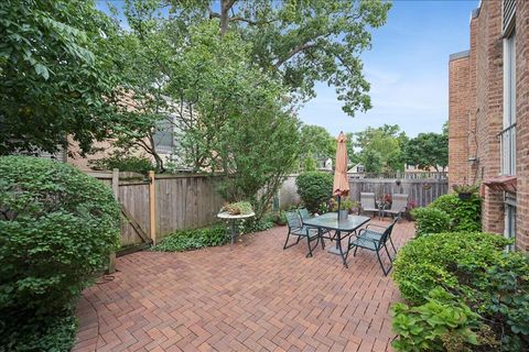 Tiny photo for 471 Linden Street, Winnetka, IL 60093 (MLS # 12448472)