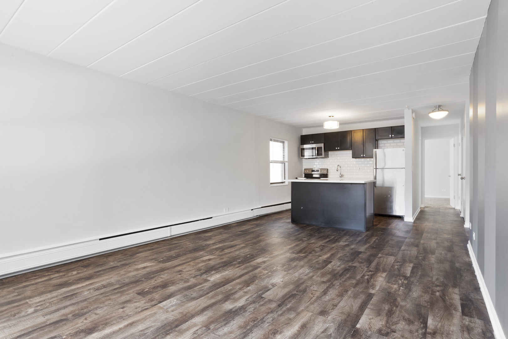 6007 N Kenmore Avenue 401