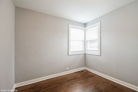 Tiny photo for 12529 S Loomis Street, Calumet Park, IL 60827 (MLS # 12484112)