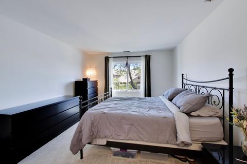 Tiny photo for 408 SANDHURST Circle #A, Glen Ellyn, IL 60137 (MLS # 12688725)