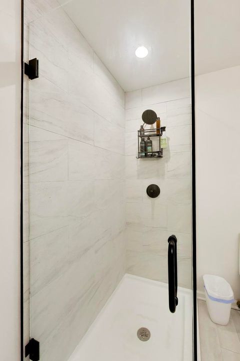 Tiny photo for 408 SANDHURST Circle #A, Glen Ellyn, IL 60137 (MLS # 12688725)