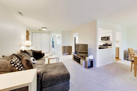 Tiny photo for 408 SANDHURST Circle #A, Glen Ellyn, IL 60137 (MLS # 12688725)