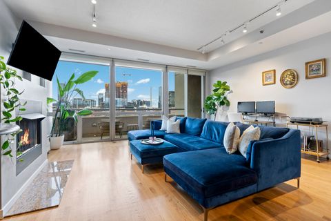 Tiny photo for 950 W Erie Street #602, Chicago, IL 60642 (MLS # 12606107)