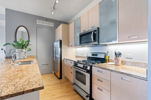 Tiny photo for 950 W Erie Street #602, Chicago, IL 60642 (MLS # 12606107)
