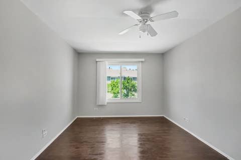 Tiny photo for 495 Harrison Court, Vernon Hills, IL 60061 (MLS # 12740752)