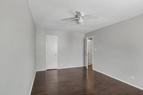 Tiny photo for 495 Harrison Court, Vernon Hills, IL 60061 (MLS # 12740752)