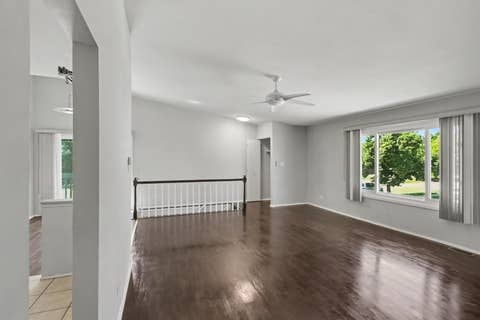 Tiny photo for 495 Harrison Court, Vernon Hills, IL 60061 (MLS # 12740752)