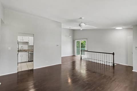 Tiny photo for 495 Harrison Court, Vernon Hills, IL 60061 (MLS # 12740752)