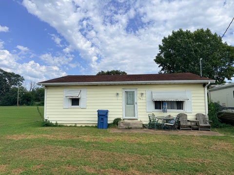 Photo of 304 N 7th Avenue, Hoopeston, IL 60942 (MLS # 12751868)