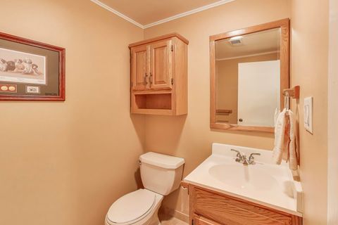 Tiny photo for 7621 Davis Street, Morton Grove, IL 60053 (MLS # 12534026)