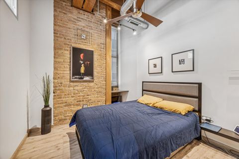 Tiny photo for 1500 W Monroe Street #220, Chicago, IL 60607 (MLS # 12501362)
