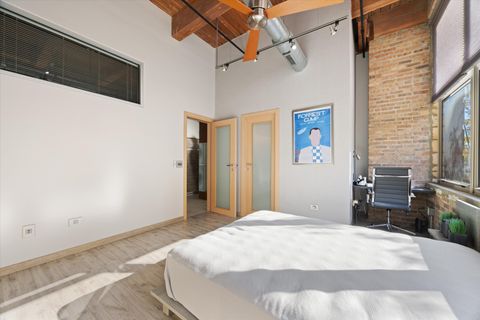 Tiny photo for 1500 W Monroe Street #220, Chicago, IL 60607 (MLS # 12501362)