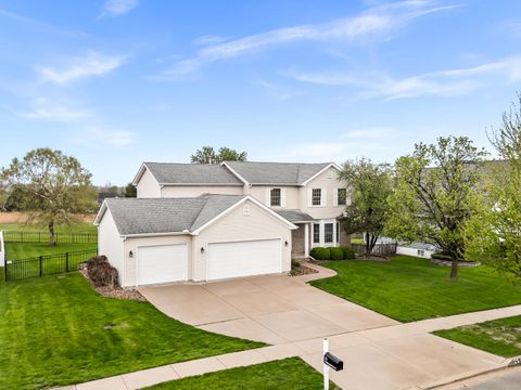 Tiny photo for 25 Pebblebrook Court, Bloomington, IL 61705 (MLS # 12621477)