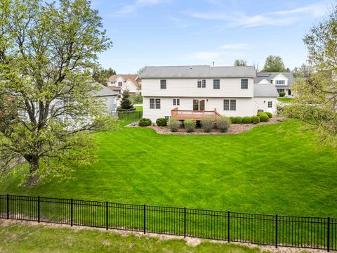 Tiny photo for 25 Pebblebrook Court, Bloomington, IL 61705 (MLS # 12621477)