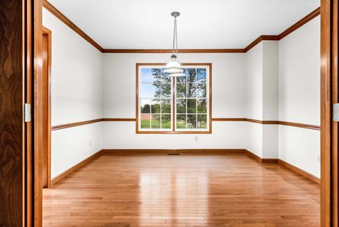 Tiny photo for 25 Pebblebrook Court, Bloomington, IL 61705 (MLS # 12621477)