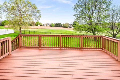 Tiny photo for 25 Pebblebrook Court, Bloomington, IL 61705 (MLS # 12621477)