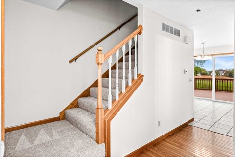Tiny photo for 25 Pebblebrook Court, Bloomington, IL 61705 (MLS # 12621477)