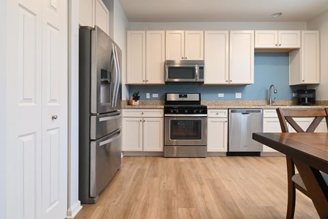 Tiny photo for 470 Town Center Boulevard, Gilberts, IL 60136 (MLS # 12542844)