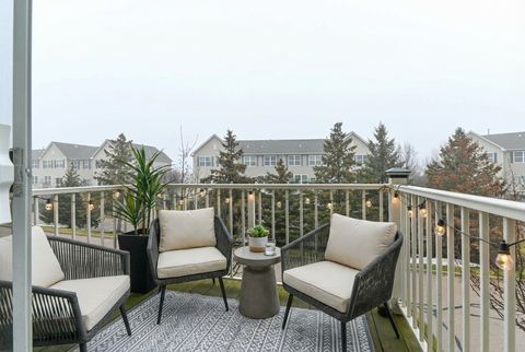 Tiny photo for 470 Town Center Boulevard, Gilberts, IL 60136 (MLS # 12542844)