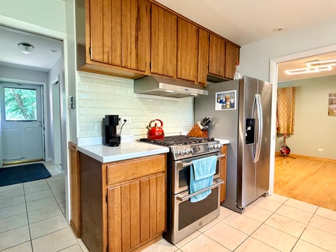 Tiny photo for 926 Valley Road, Lake Forest, IL 60045 (MLS # 12736690)