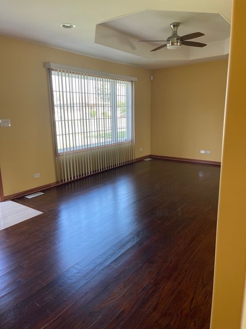 Tiny photo for 7927 Lotus Avenue, Burbank, IL 60459 (MLS # 12489996)