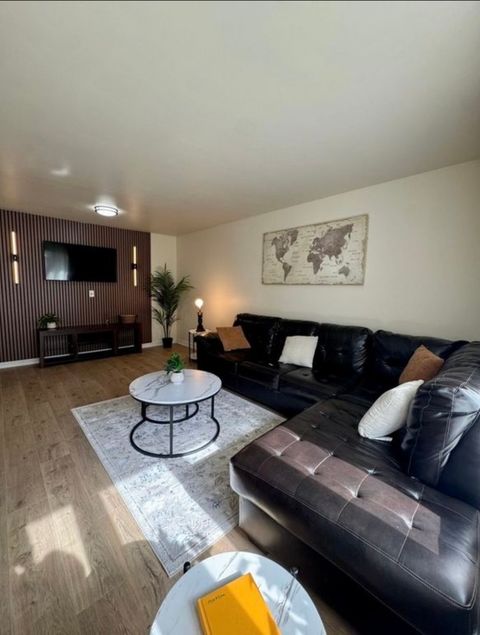 Tiny photo for 263 Green Court, Wood Dale, IL 60191 (MLS # 12704044)