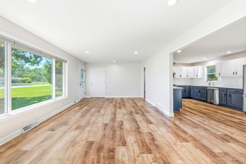 Tiny photo for 19 Brookside Lane, Bristol, IL 60512 (MLS # 12493772)