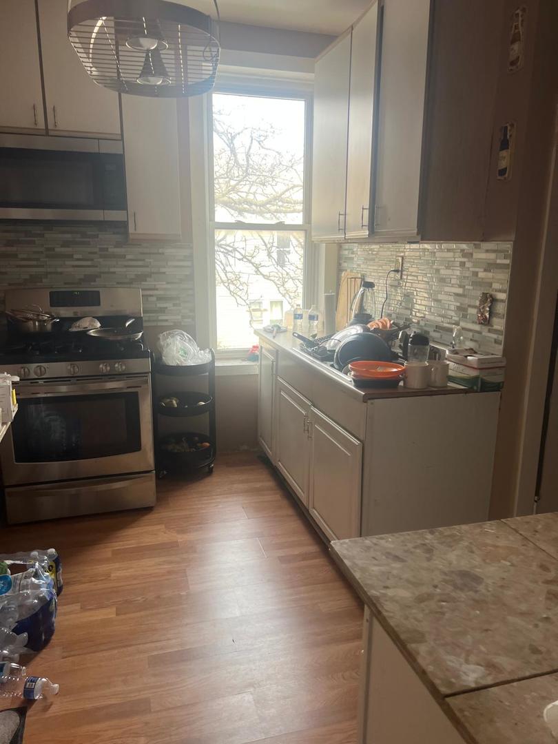 4400-4402 S HONORE Crest