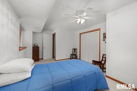 Tiny photo for 5377 RED FOX Road, Bettendorf, IA 52722 (MLS # QC4269987)