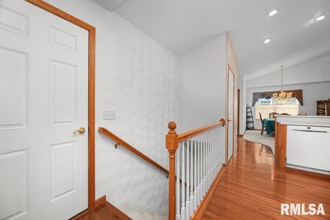 Tiny photo for 5377 RED FOX Road, Bettendorf, IA 52722 (MLS # QC4269987)