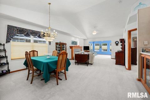 Tiny photo for 5377 RED FOX Road, Bettendorf, IA 52722 (MLS # QC4269987)