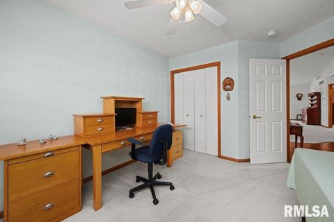 Tiny photo for 5377 RED FOX Road, Bettendorf, IA 52722 (MLS # QC4269987)