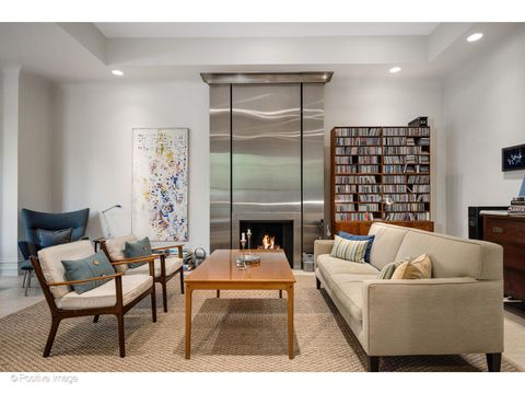 Tiny photo for 1434 N Dearborn Street, Chicago, IL 60610 (MLS # 12445304)